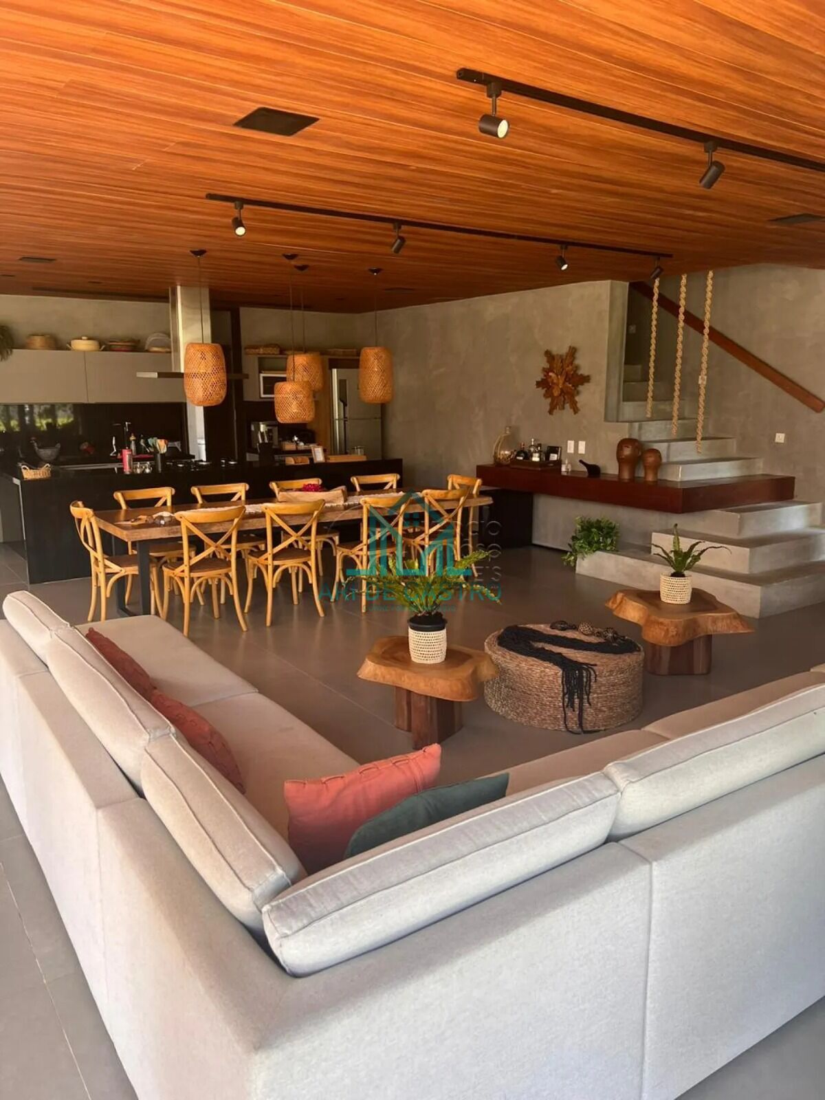 Casa à venda com 4 quartos, 348m² - Foto 3