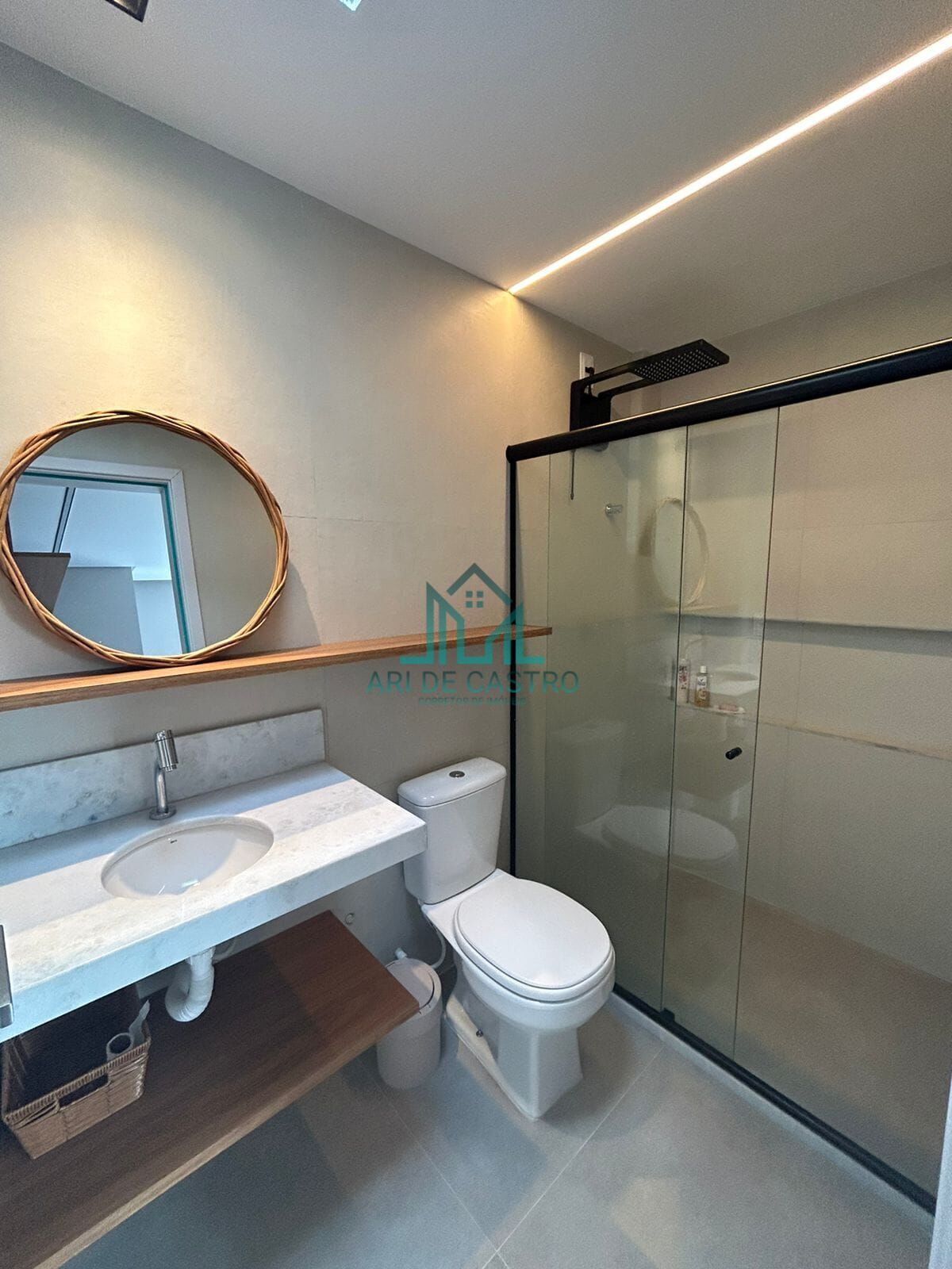 Casa à venda com 5 quartos, 180m² - Foto 9