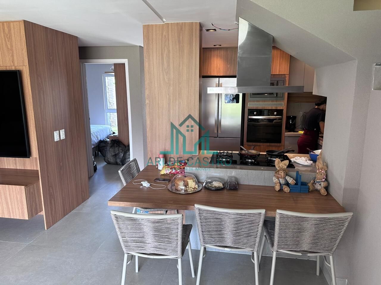 Casa à venda com 5 quartos, 180m² - Foto 6