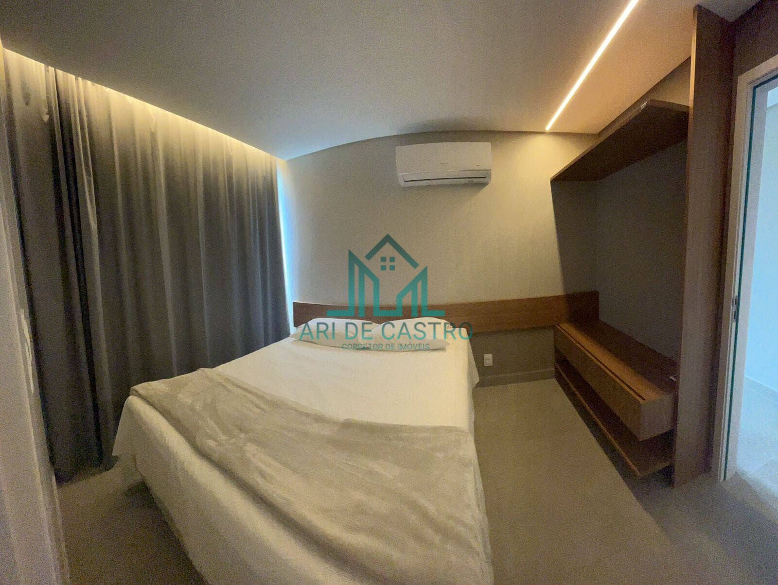 Casa à venda com 5 quartos, 180m² - Foto 8