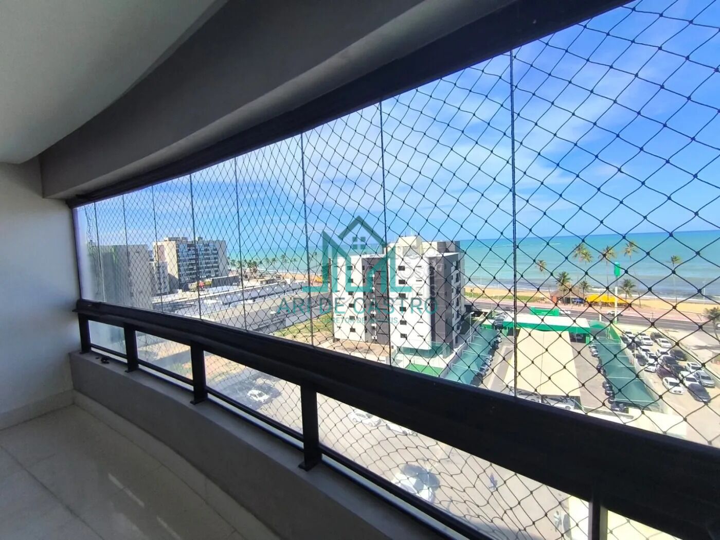 Apartamento à venda com 4 quartos, 202m² - Foto 1