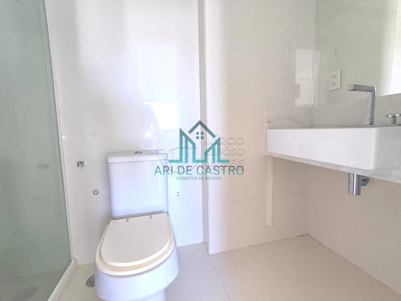 Apartamento à venda com 4 quartos, 202m² - Foto 15