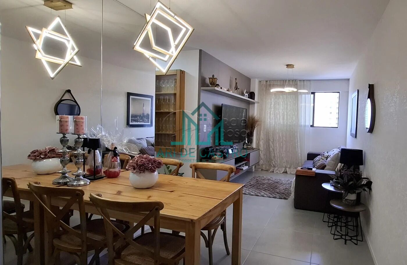 Apartamento à venda com 2 quartos, 54m² - Foto 1