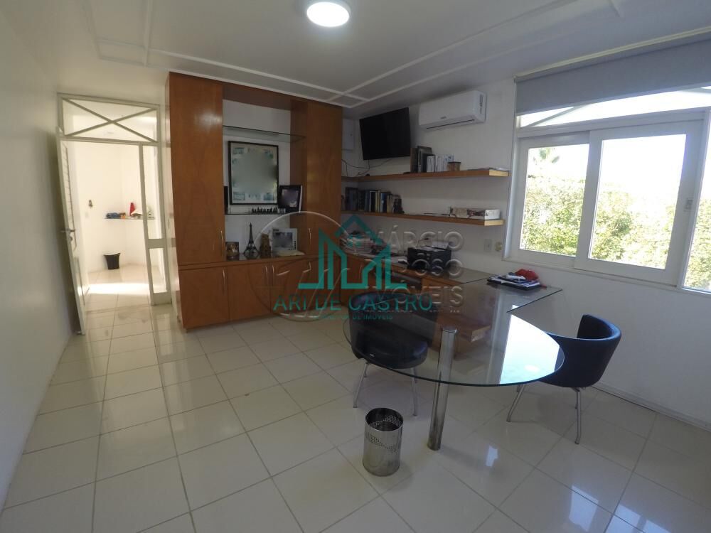 Casa de Condomínio à venda com 4 quartos, 1120m² - Foto 18