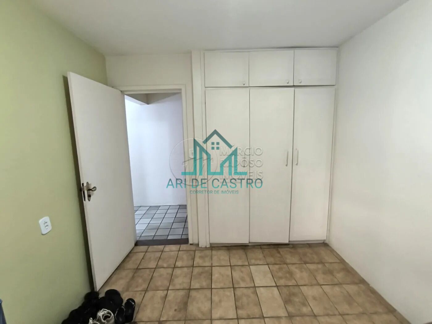 Apartamento à venda com 3 quartos, 112m² - Foto 13