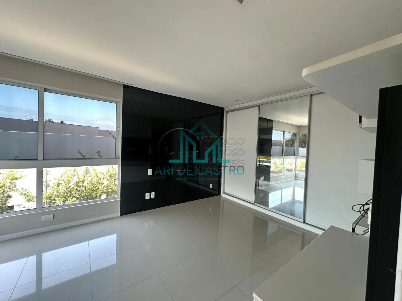 Casa à venda com 4 quartos, 550m² - Foto 35