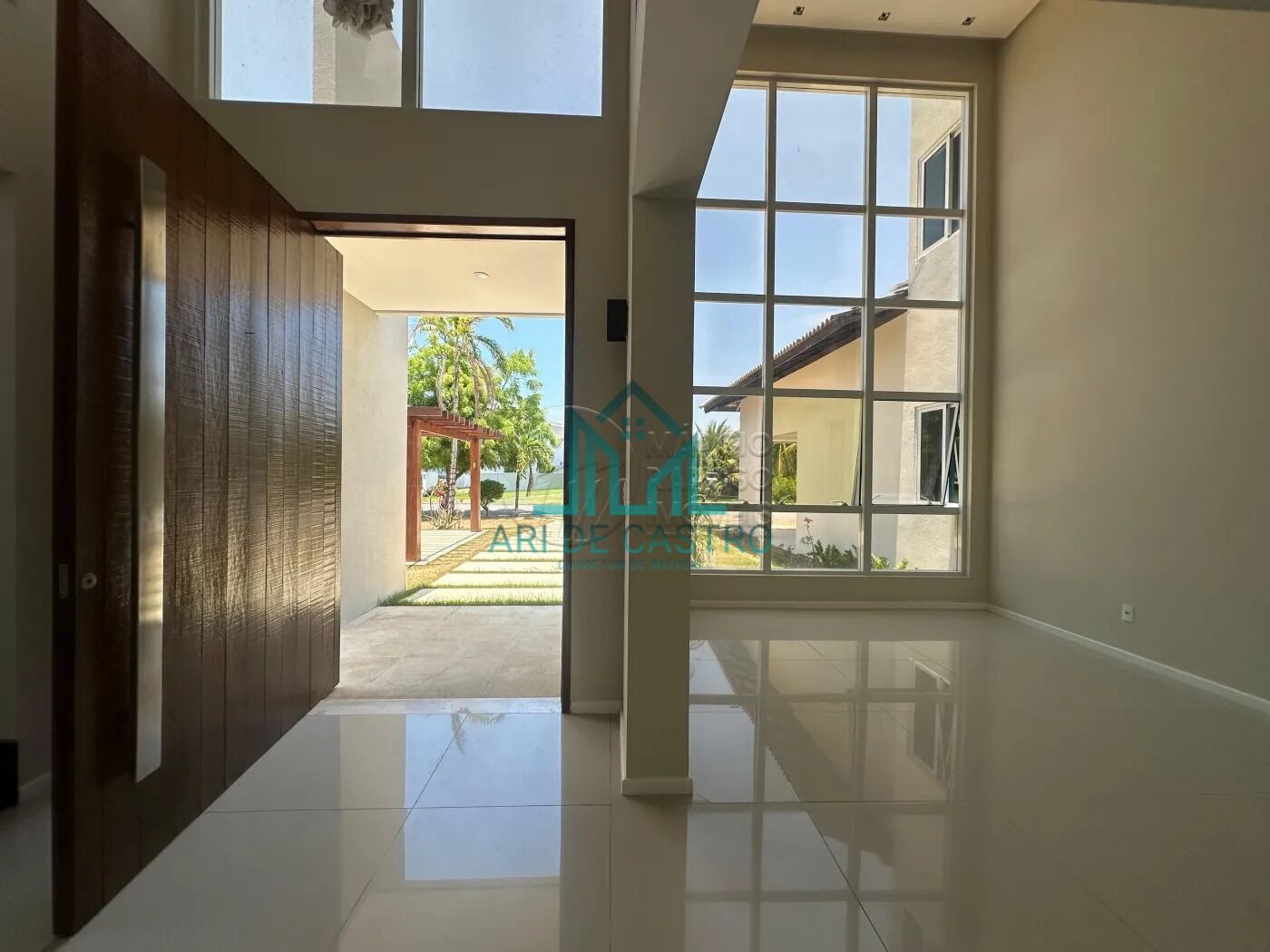 Casa à venda com 4 quartos, 550m² - Foto 14