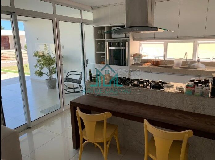 Casa à venda com 5 quartos, 347m² - Foto 10