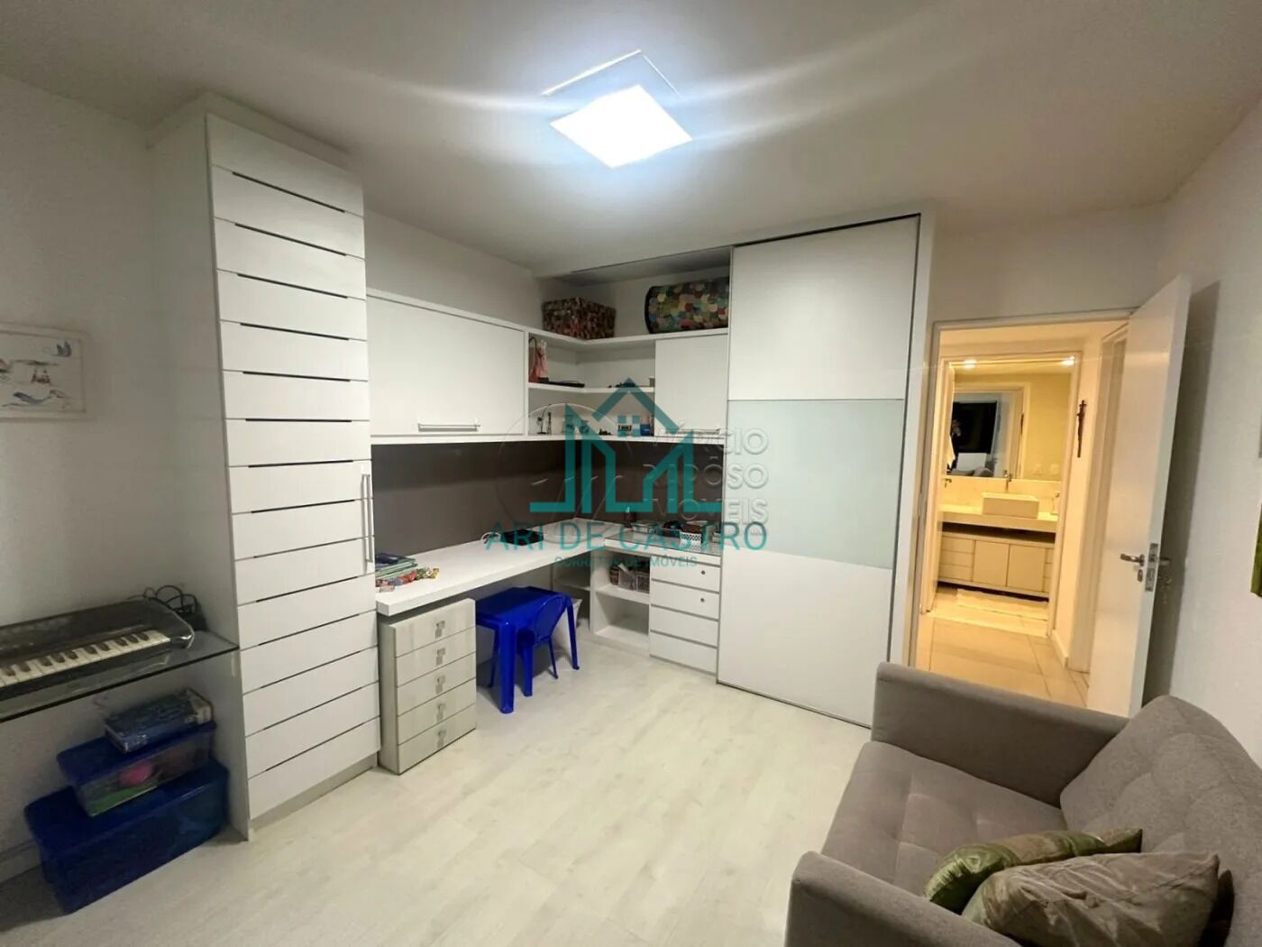 Apartamento à venda com 3 quartos, 152m² - Foto 5