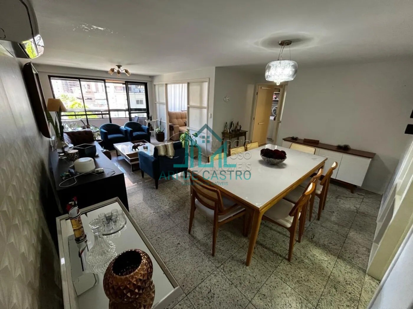 Apartamento à venda com 4 quartos, 126m² - Foto 1