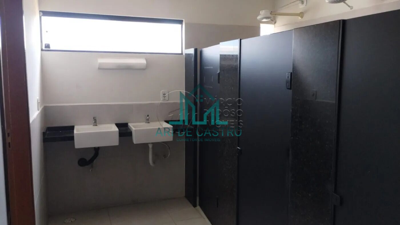 Casa à venda com 6 quartos, 316m² - Foto 17