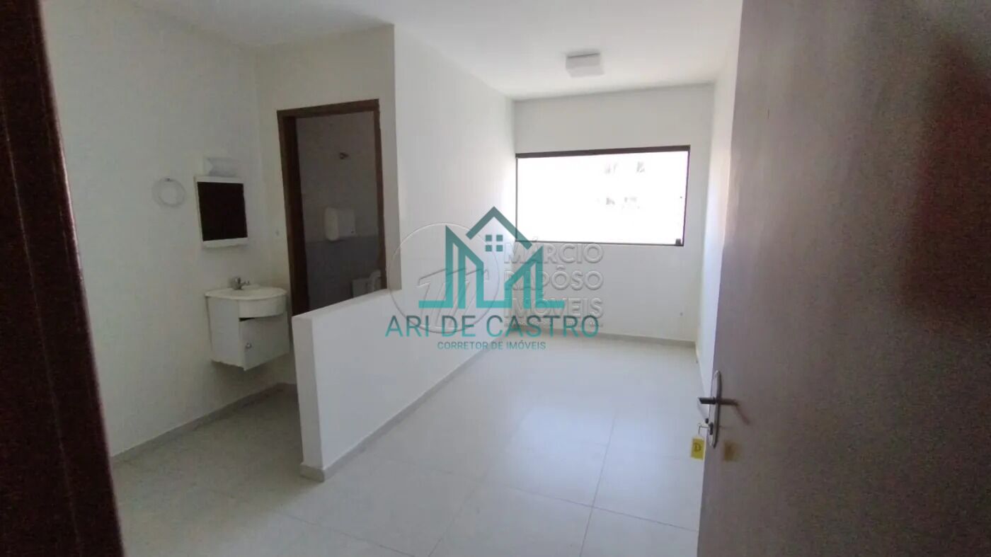 Casa à venda com 6 quartos, 316m² - Foto 24