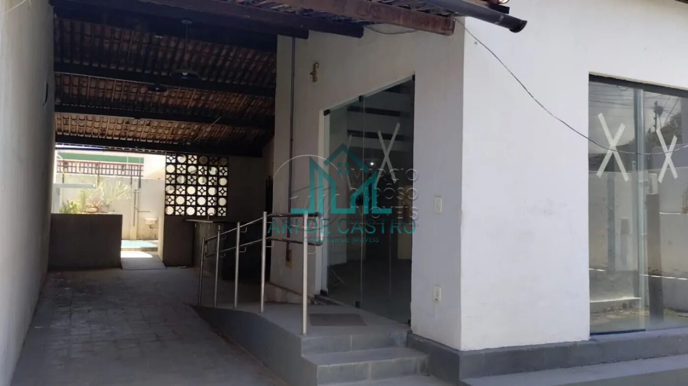 Casa à venda com 6 quartos, 316m² - Foto 7