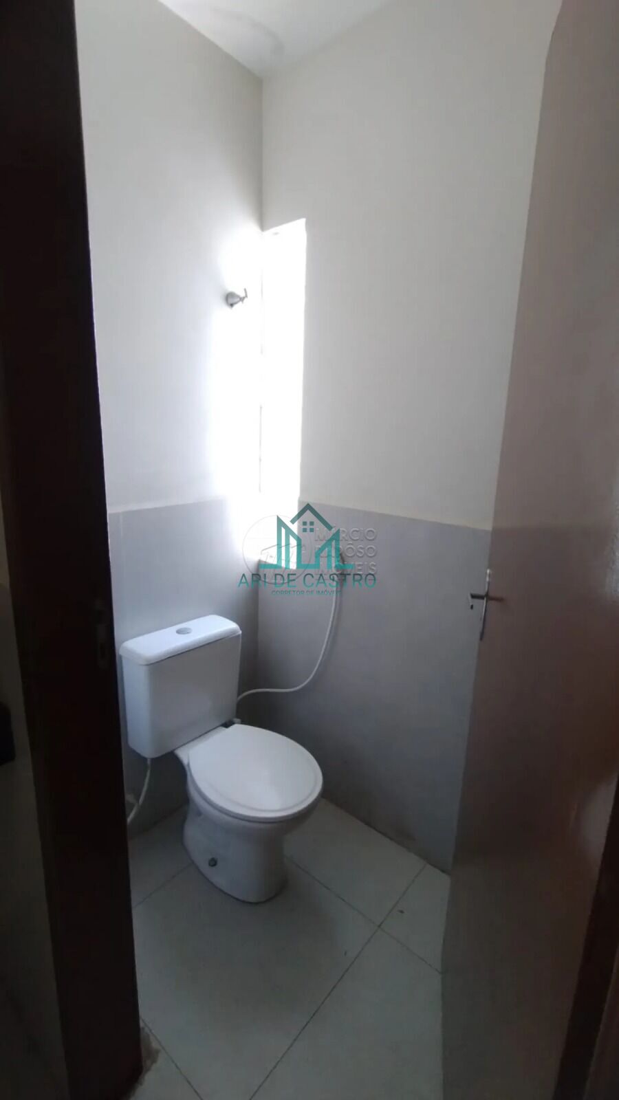 Casa à venda com 6 quartos, 316m² - Foto 25