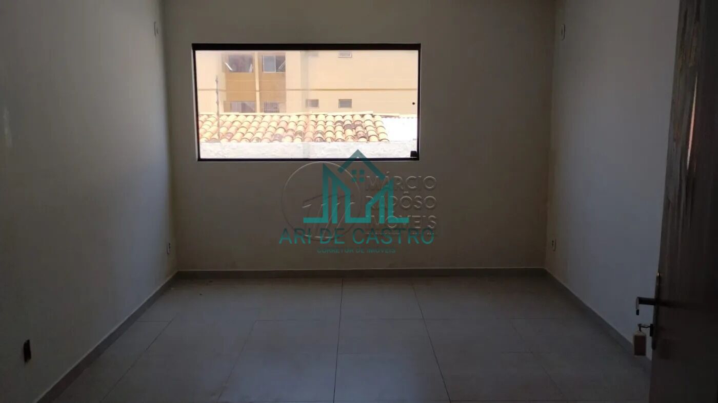 Casa à venda com 6 quartos, 316m² - Foto 21