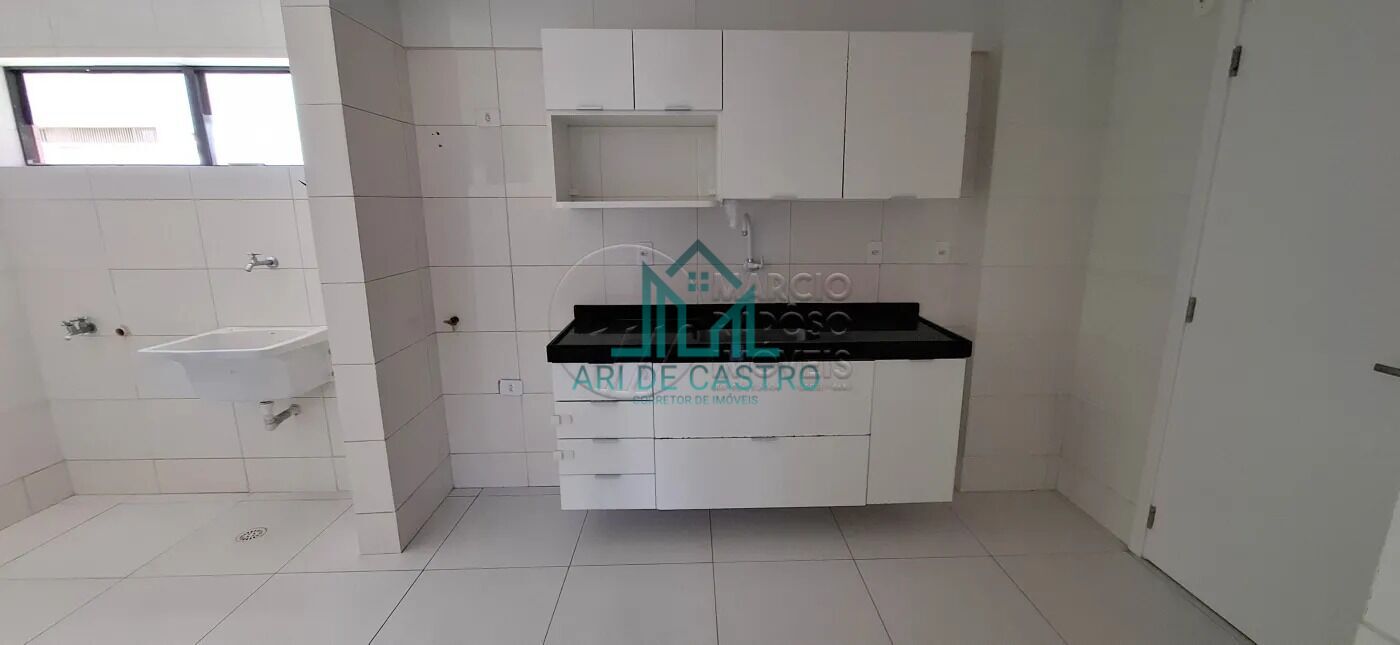 Apartamento à venda com 3 quartos, 98m² - Foto 4