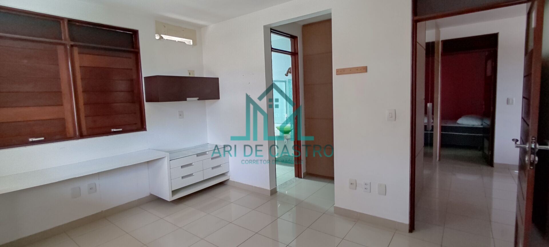 Casa à venda com 4 quartos, 420m² - Foto 17