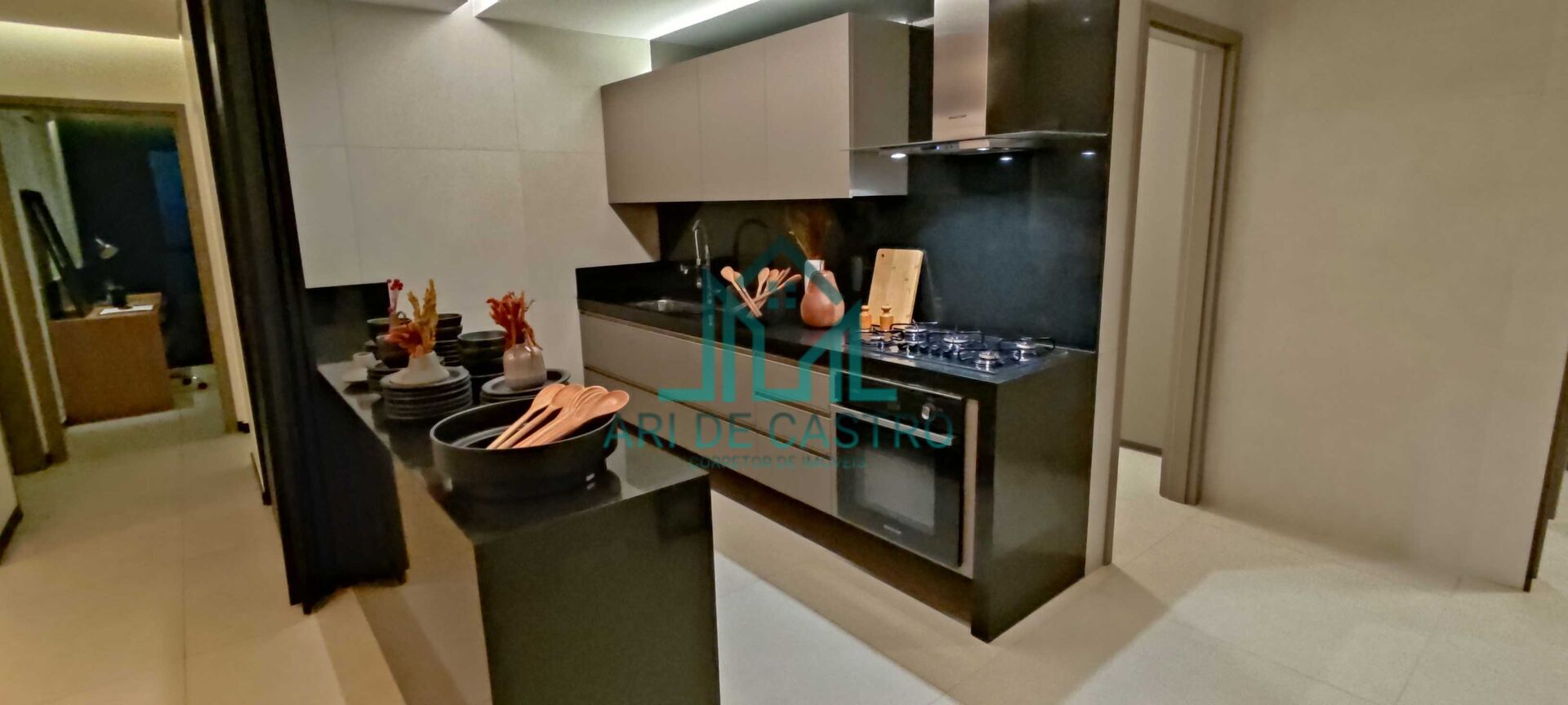 Apartamento à venda com 3 quartos, 144m² - Foto 5