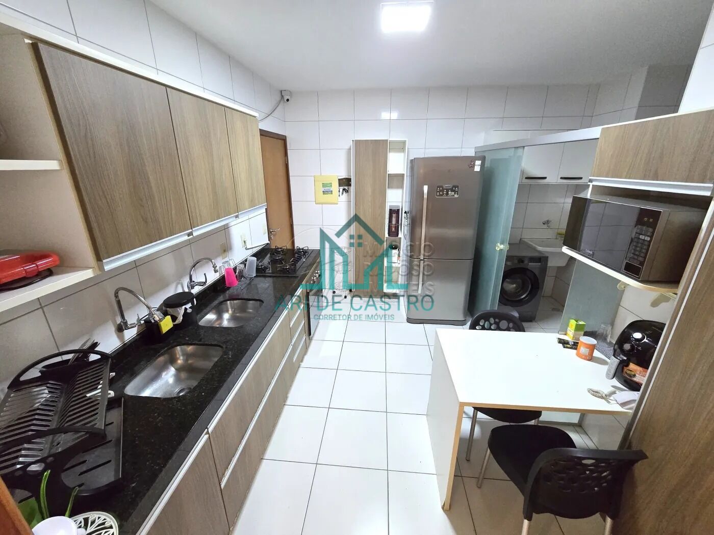 Apartamento à venda com 4 quartos, 144m² - Foto 4