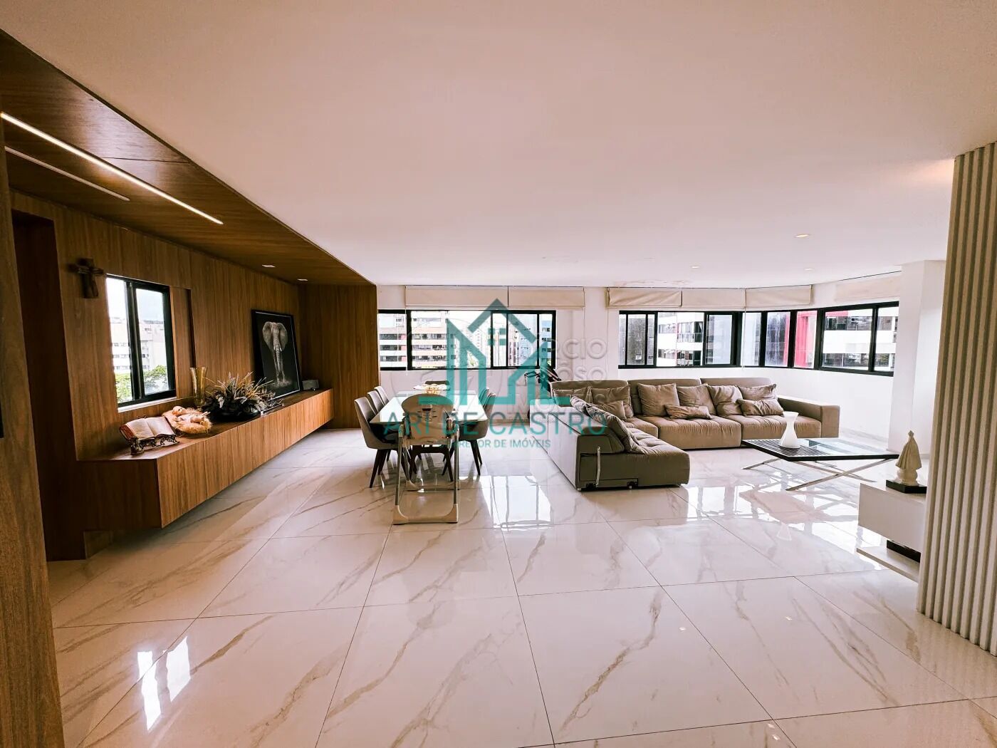 Cobertura à venda com 5 quartos, 356m² - Foto 3