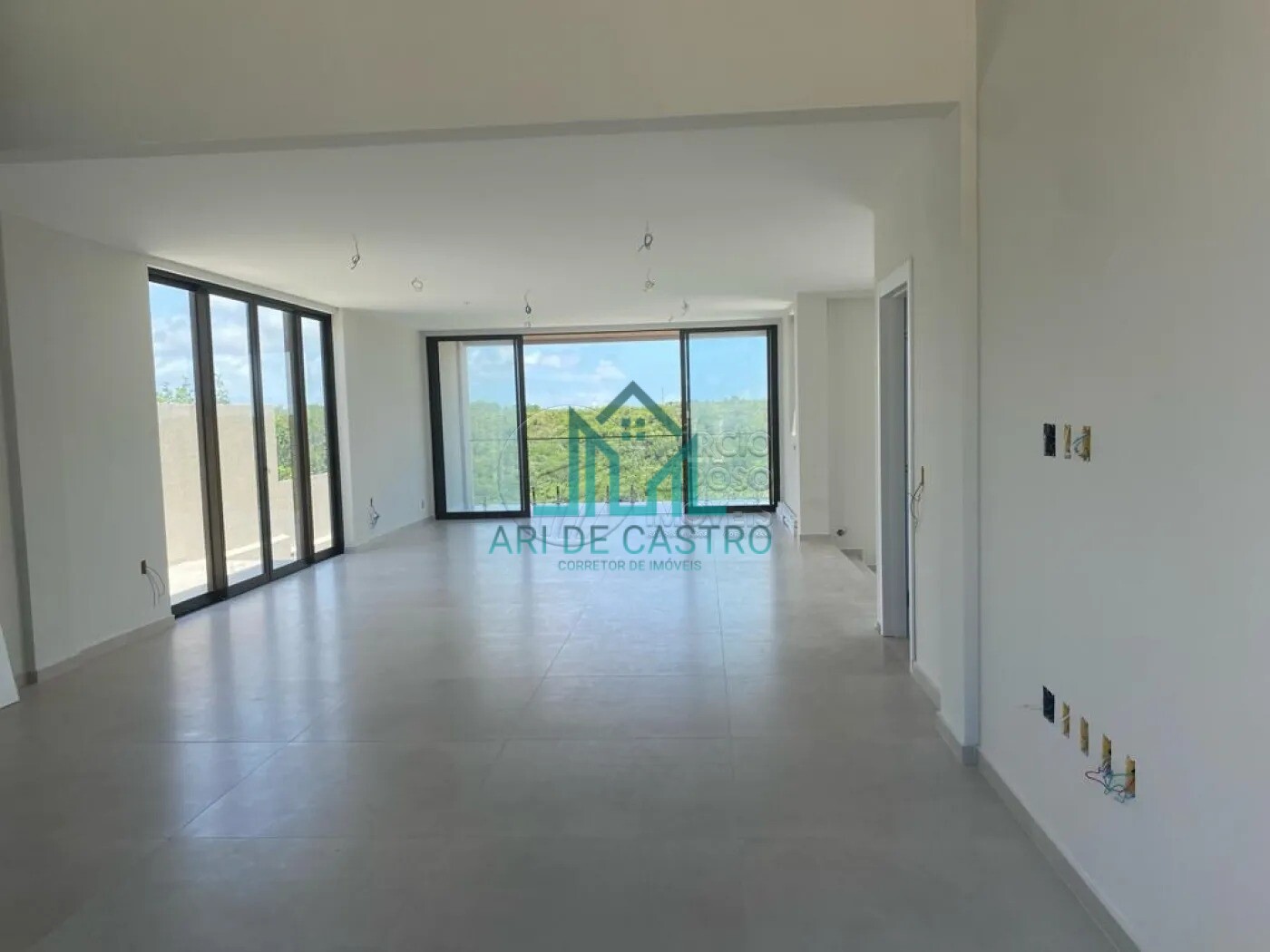 Casa à venda com 4 quartos, 416m² - Foto 4