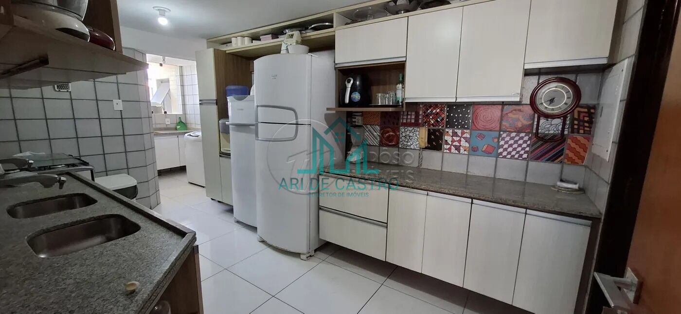 Apartamento à venda com 4 quartos, 206m² - Foto 8