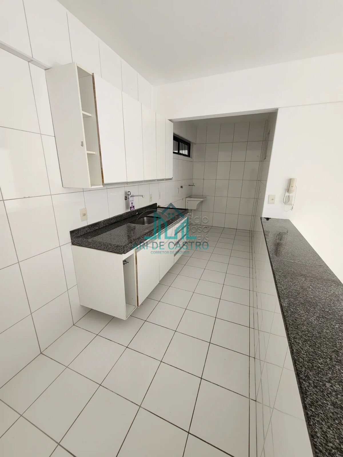 Apartamento para alugar com 2 quartos, 66m² - Foto 5