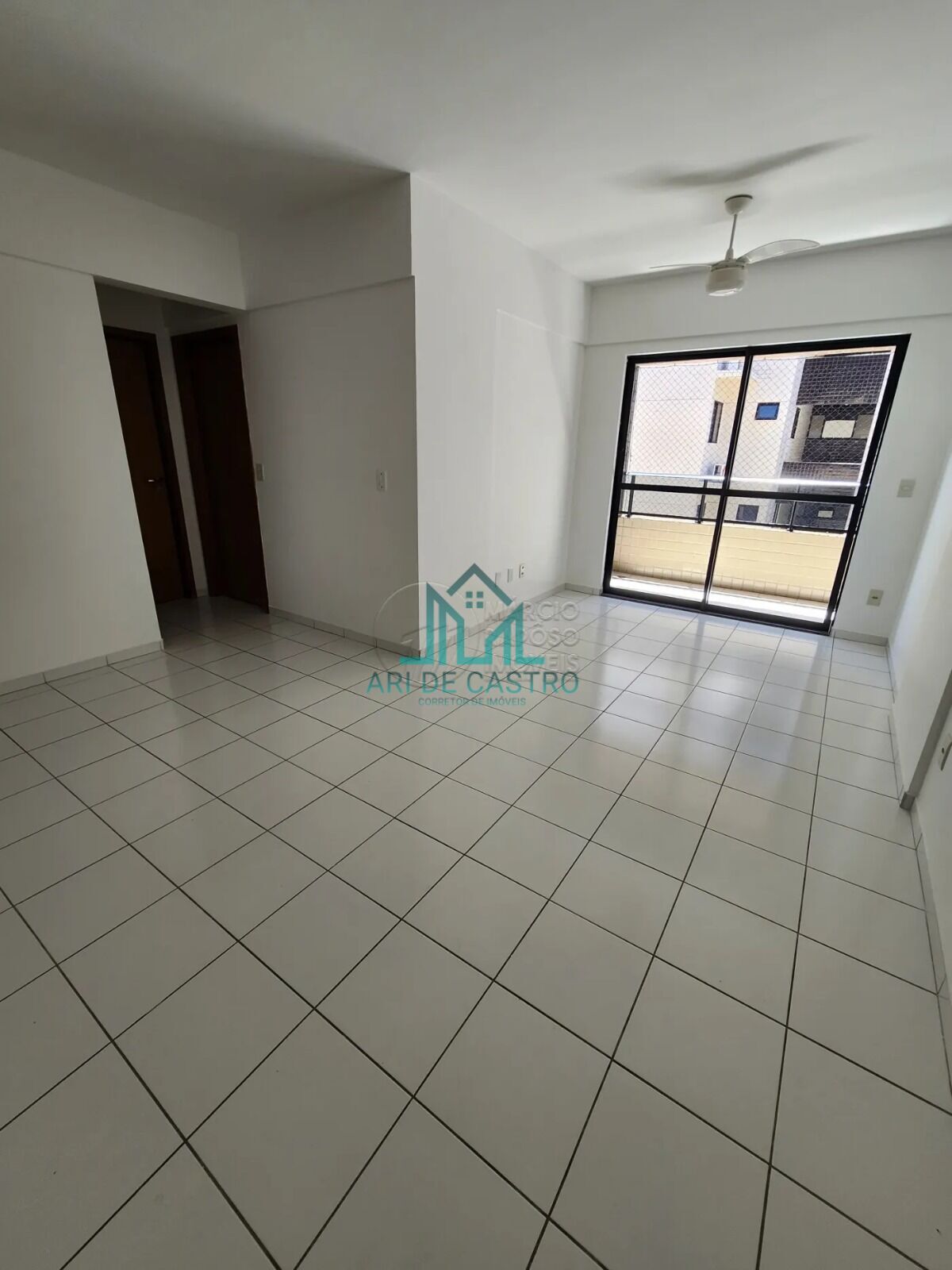 Apartamento para alugar com 2 quartos, 66m² - Foto 1