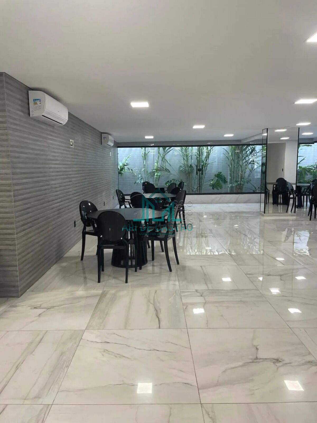 Apartamento à venda com 2 quartos, 63m² - Foto 11