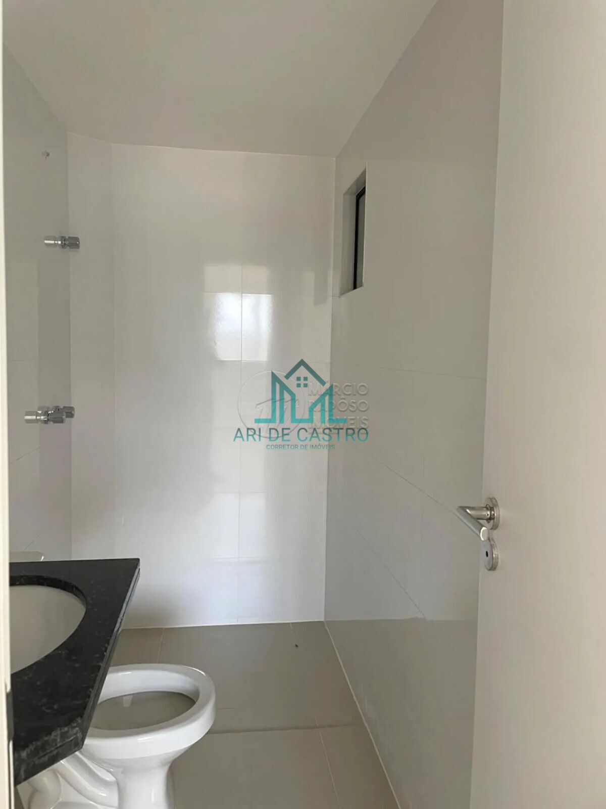 Apartamento à venda com 2 quartos, 63m² - Foto 4