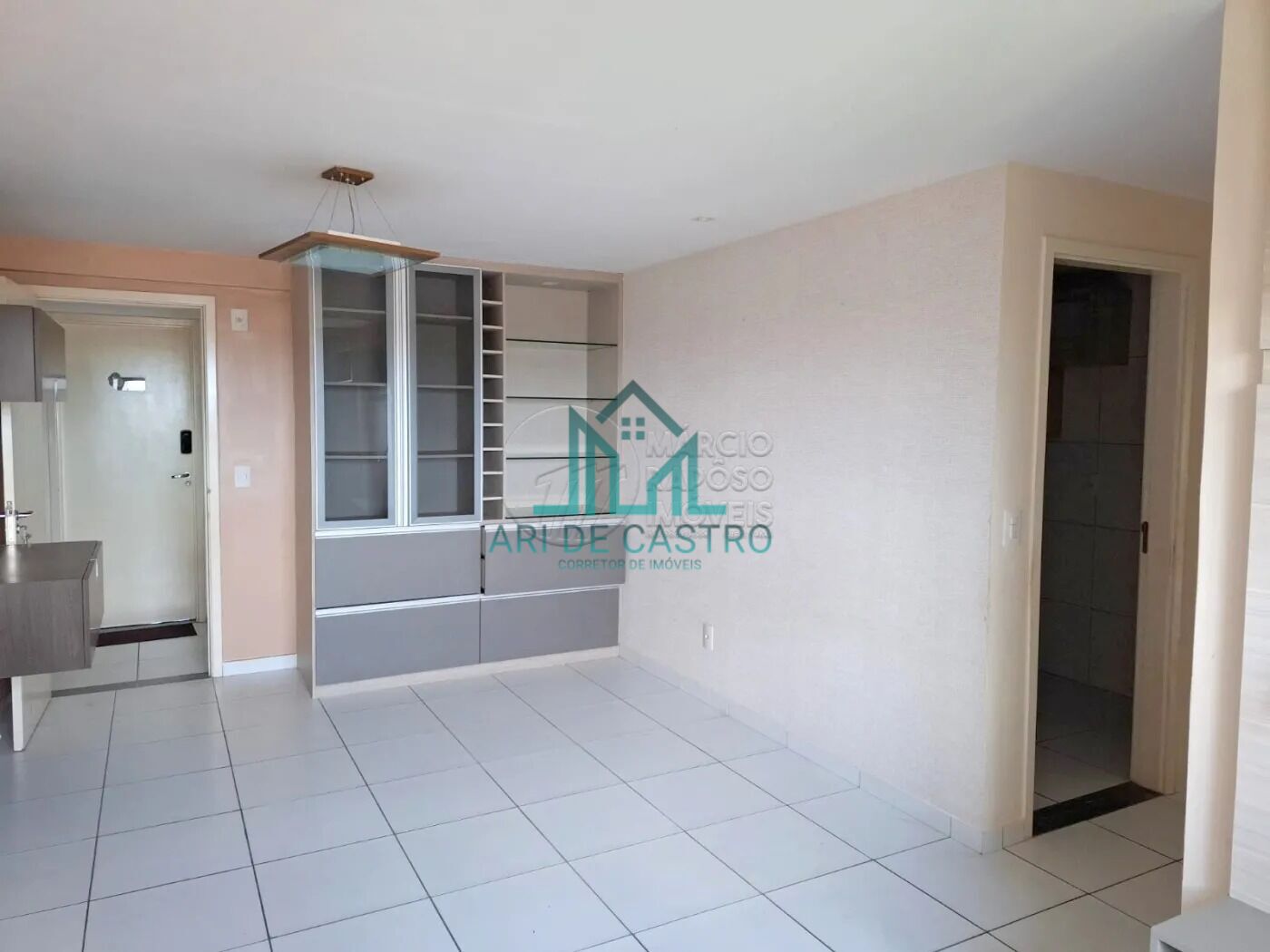 Apartamento à venda com 3 quartos, 78m² - Foto 2