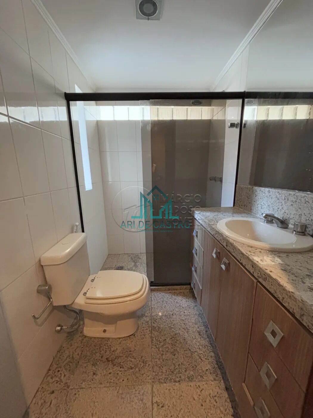 Apartamento para alugar com 2 quartos, 203m² - Foto 10