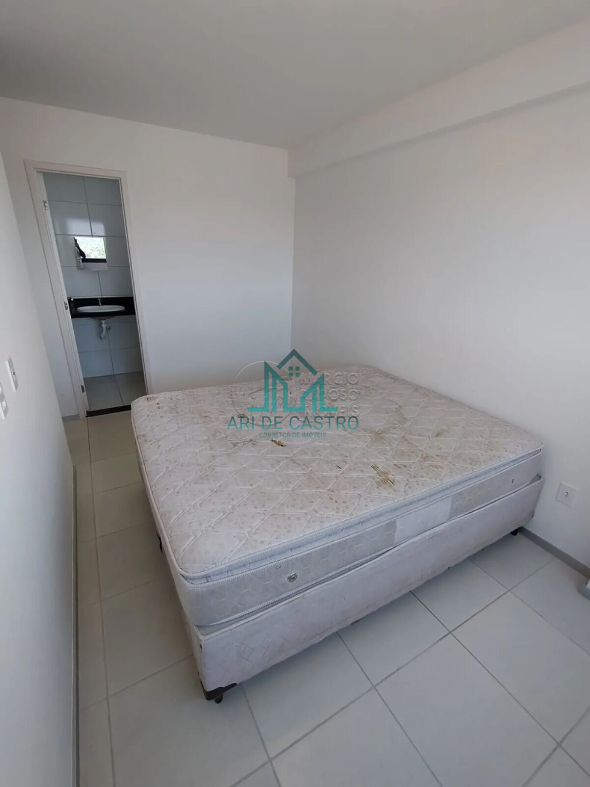 Apartamento à venda com 2 quartos, 52m² - Foto 9