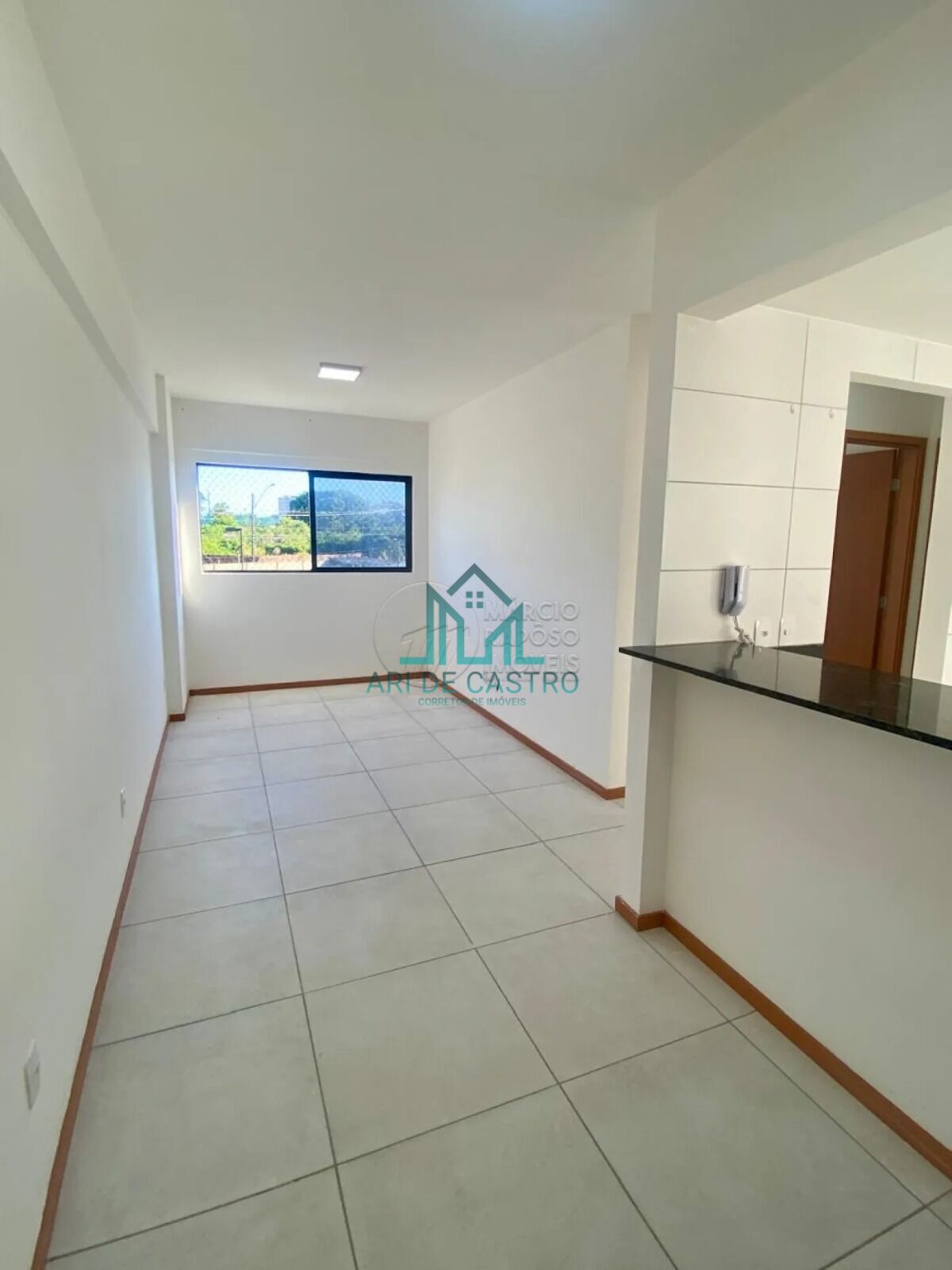 Apartamento à venda com 2 quartos, 53m² - Foto 2