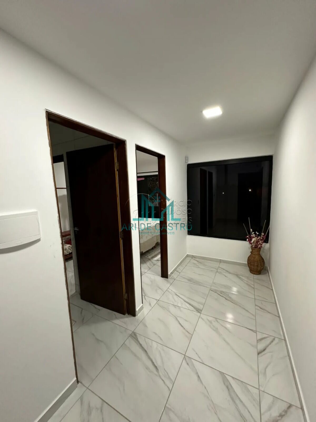 Casa à venda com 3 quartos, 104m² - Foto 12