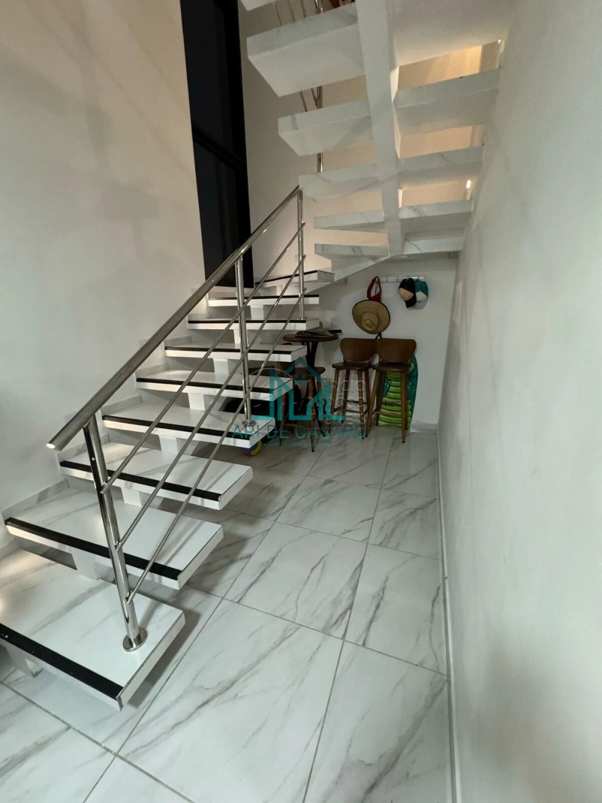 Casa à venda com 3 quartos, 104m² - Foto 14