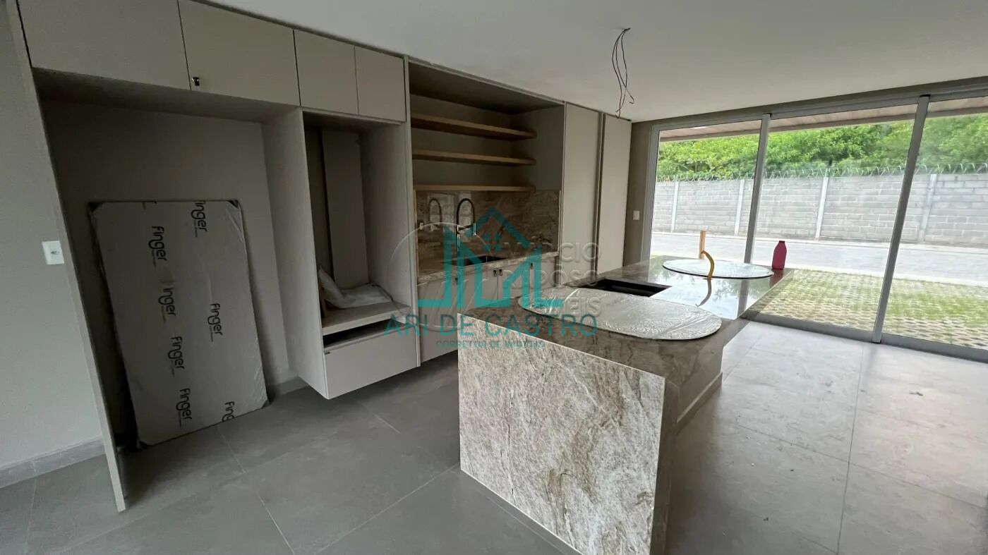 Casa à venda com 3 quartos, 118m² - Foto 10