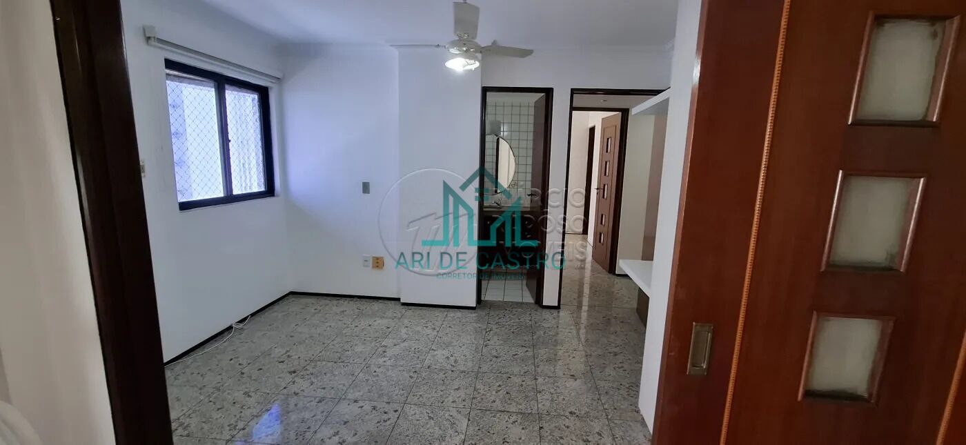 Apartamento à venda com 3 quartos, 121m² - Foto 3