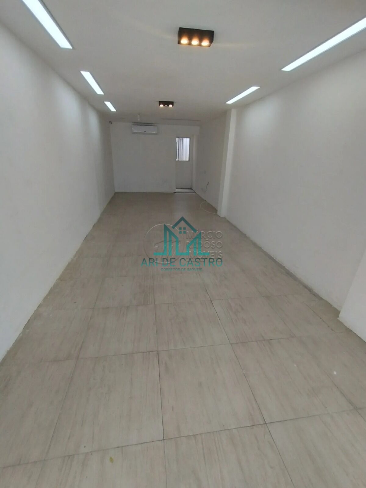 Loja-Salão para alugar, 54m² - Foto 3