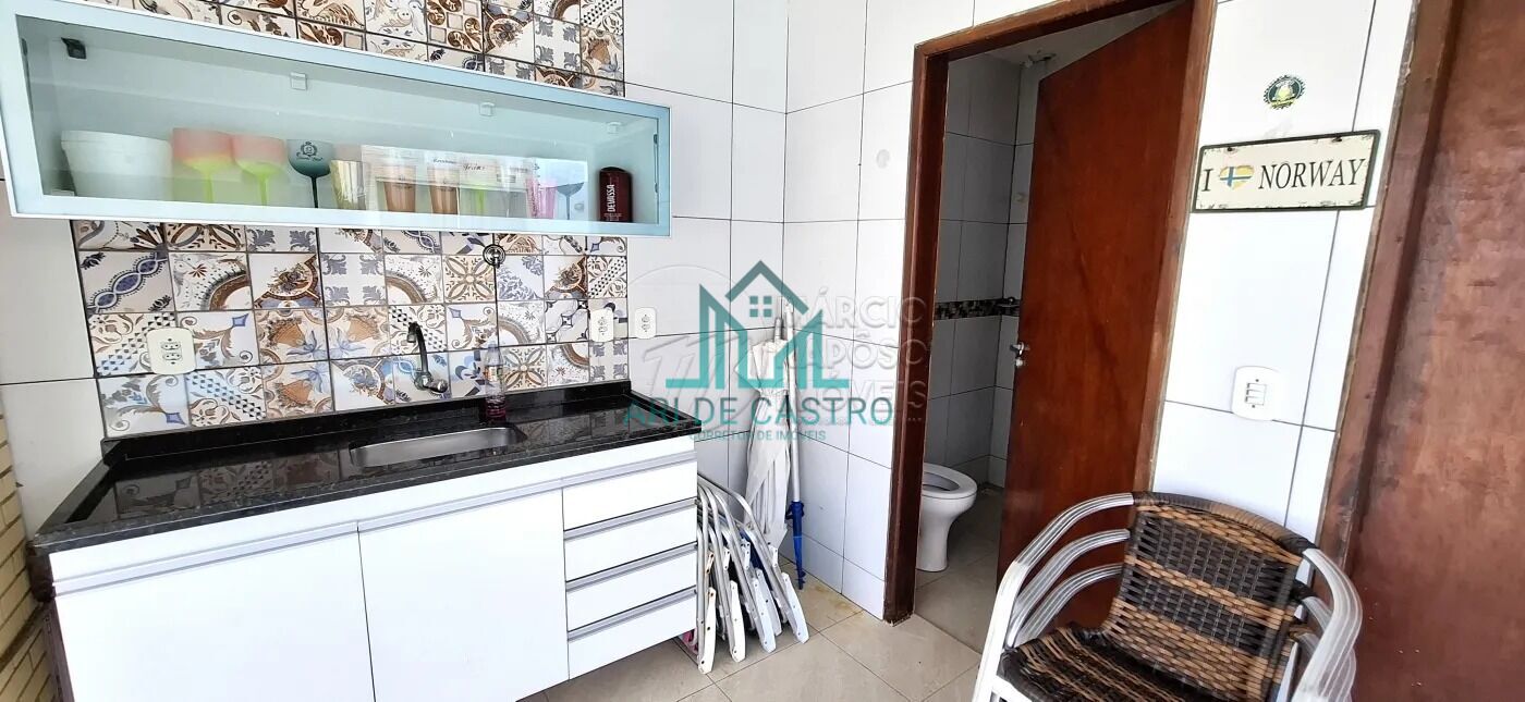 Casa à venda com 3 quartos, 212m² - Foto 8