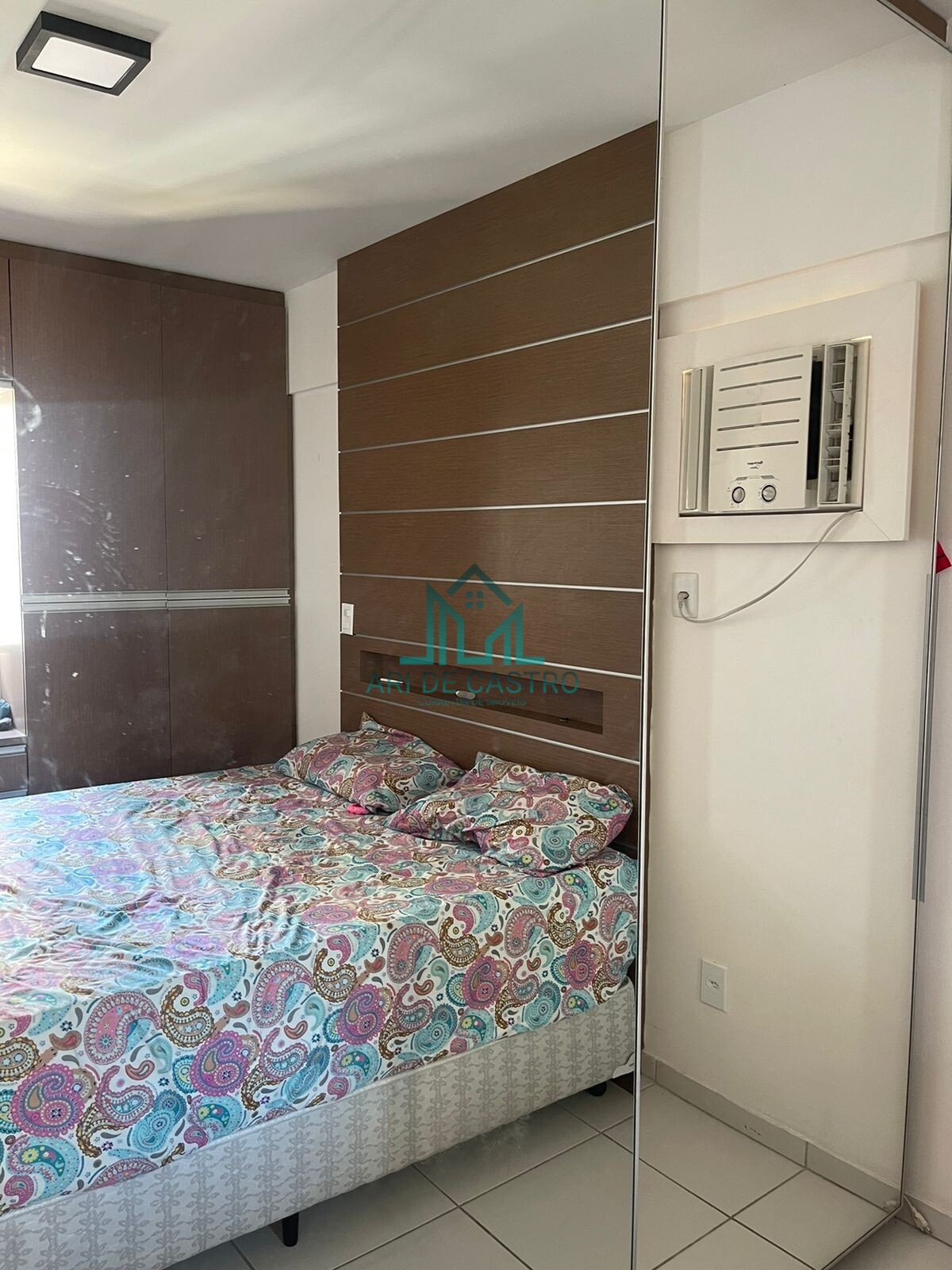 Apartamento à venda com 1 quarto, 40m² - Foto 8