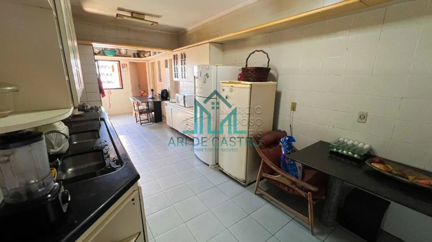 Apartamento à venda com 5 quartos, 315m² - Foto 13