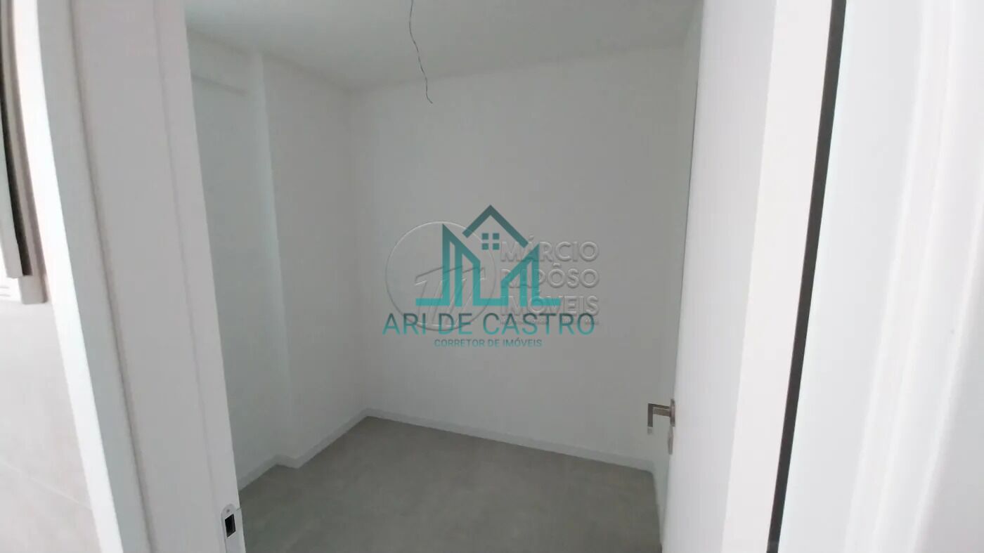 Apartamento à venda com 4 quartos, 227m² - Foto 13