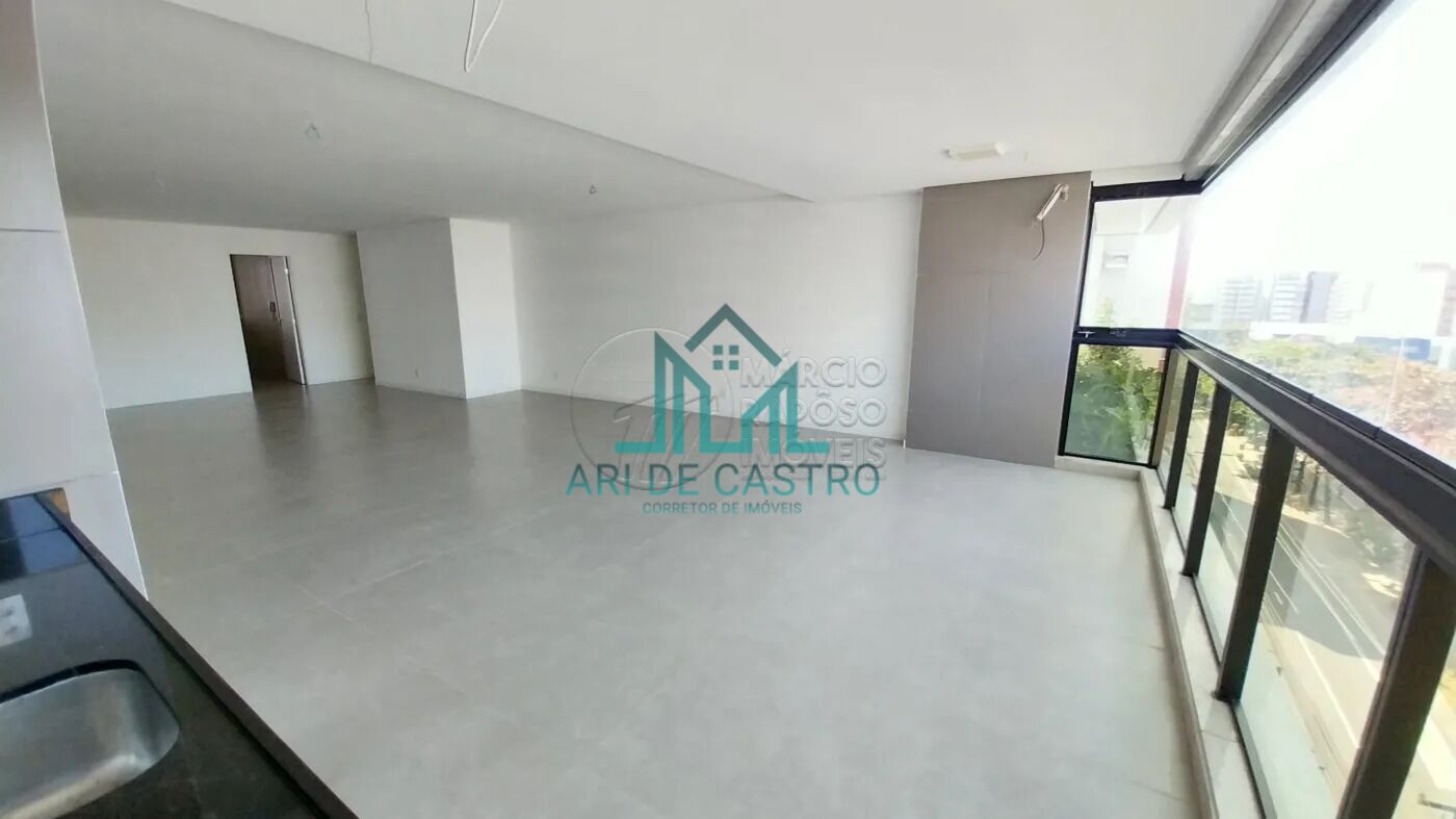 Apartamento à venda com 4 quartos, 227m² - Foto 18