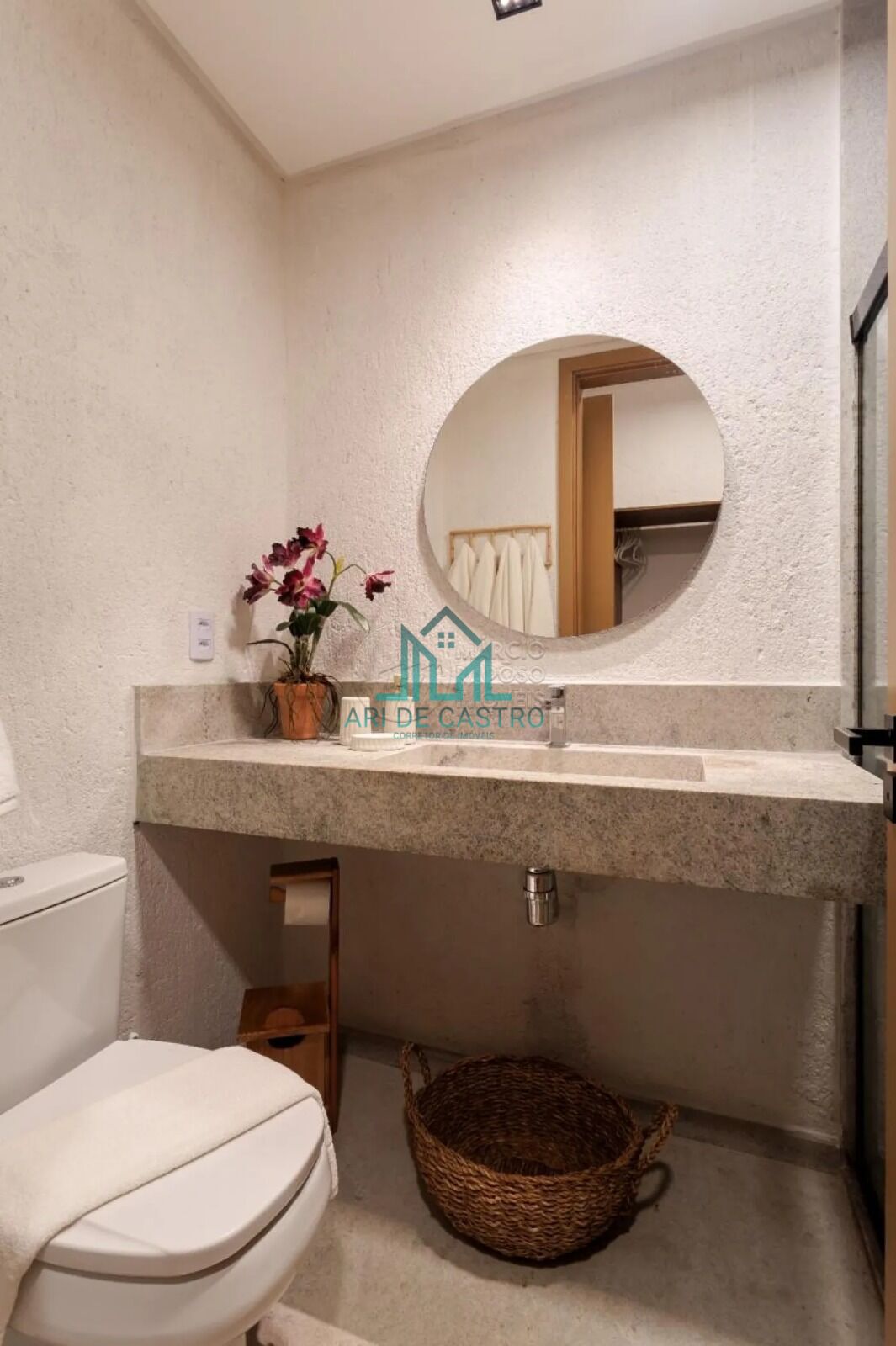 Casa à venda com 4 quartos, 350m² - Foto 31