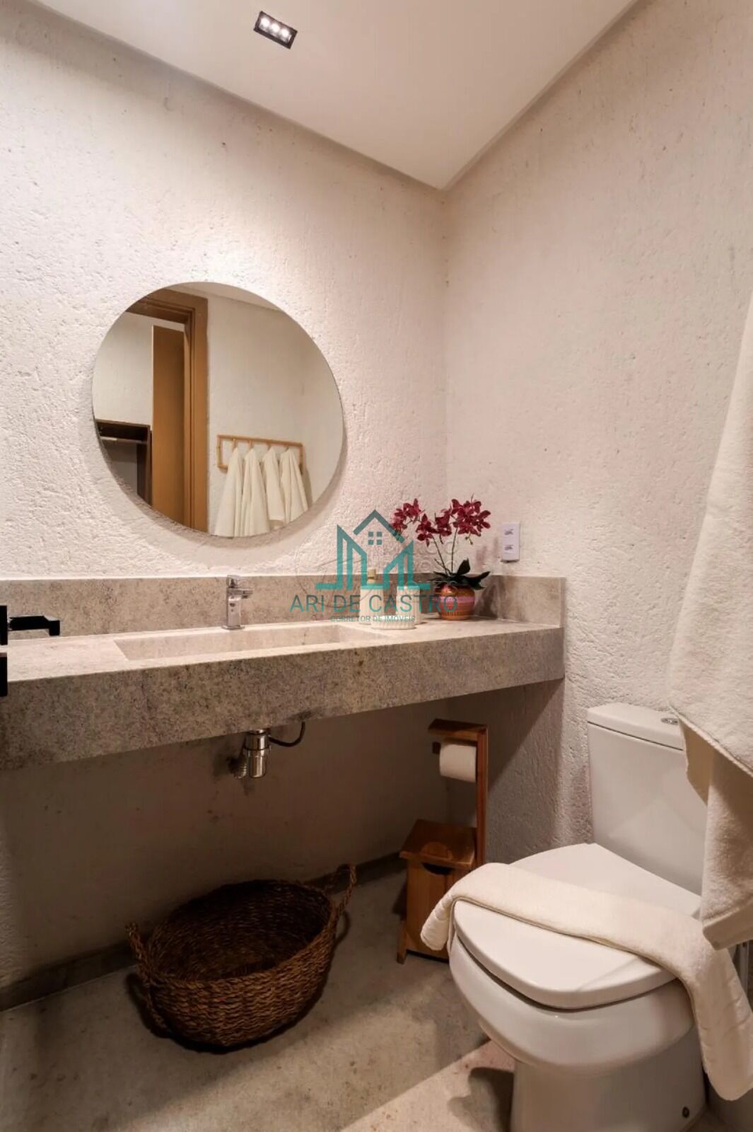Casa à venda com 4 quartos, 350m² - Foto 27