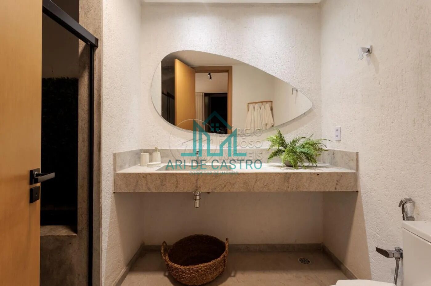 Casa à venda com 4 quartos, 350m² - Foto 13