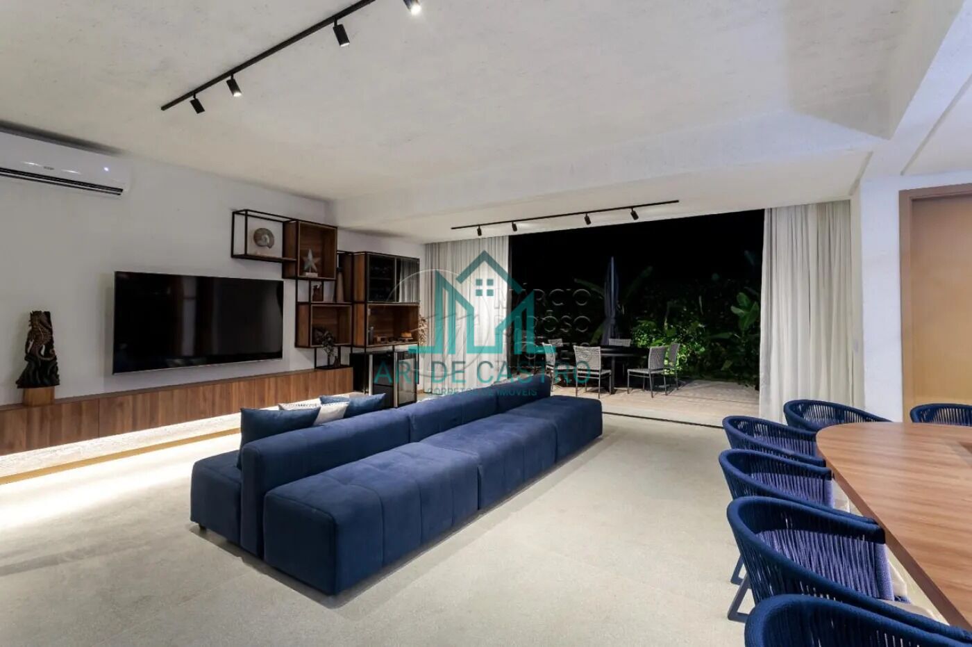 Casa à venda com 4 quartos, 350m² - Foto 17