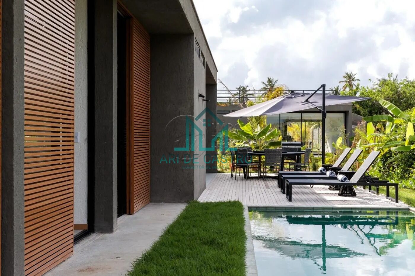 Casa à venda com 4 quartos, 350m² - Foto 5