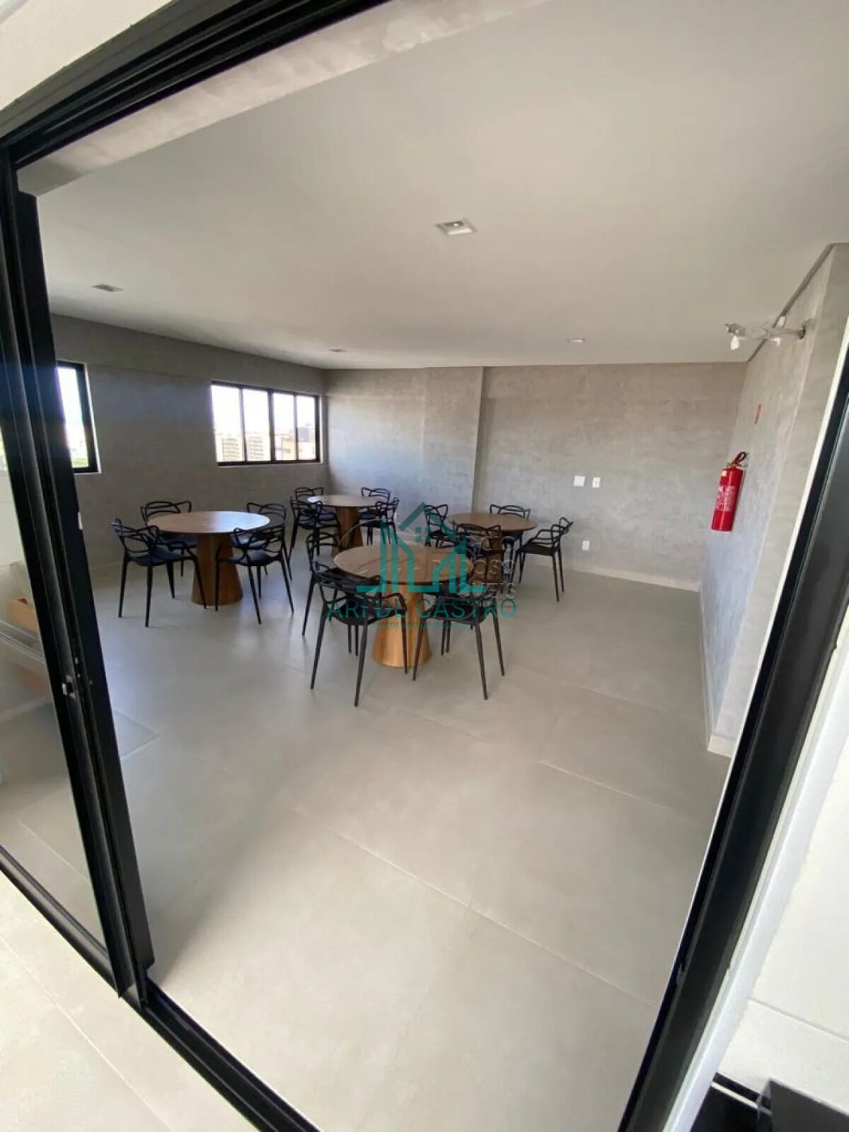 Apartamento à venda com 1 quarto, 41m² - Foto 10